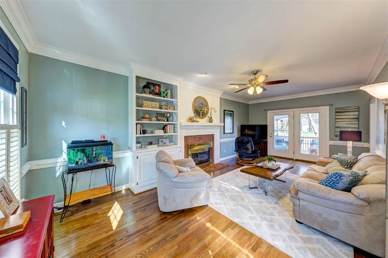 8713 Chatterleigh Cir, Raleigh, NC 27615