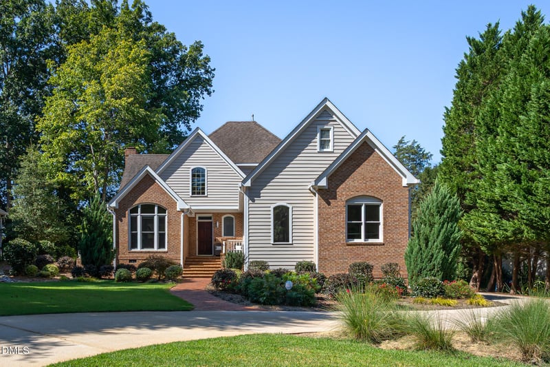 8713 Gleneagles Dr, Raleigh, NC 27613