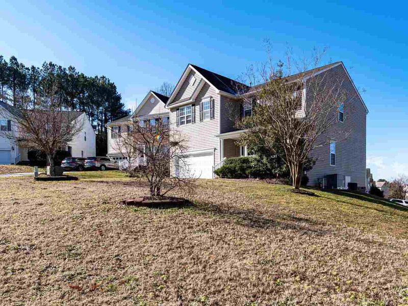 8713 Gooch Ct, Wake Forest, NC 27587
