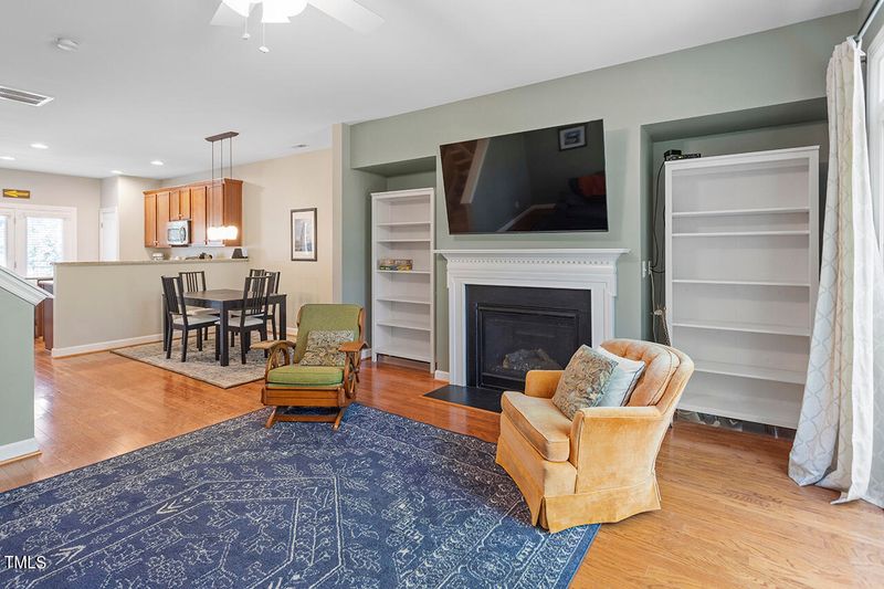 8714 Cypress Grove Rn, Raleigh, NC 27612