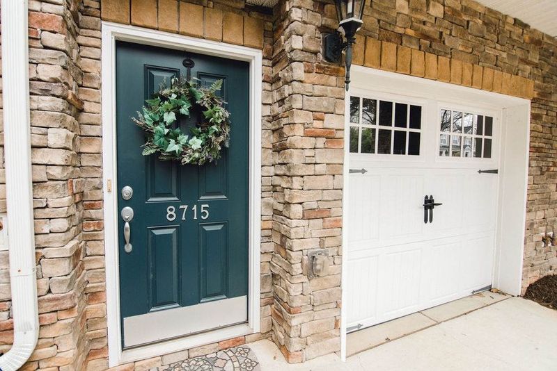 8715 Cypress Grove Rn, Raleigh, NC 27612