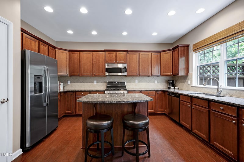 8715 Macedonia Lake Dr, Cary, NC 27518
