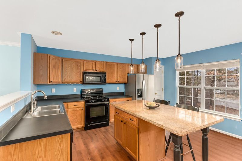 8716 Winding River Way, Raleigh, NC 27616