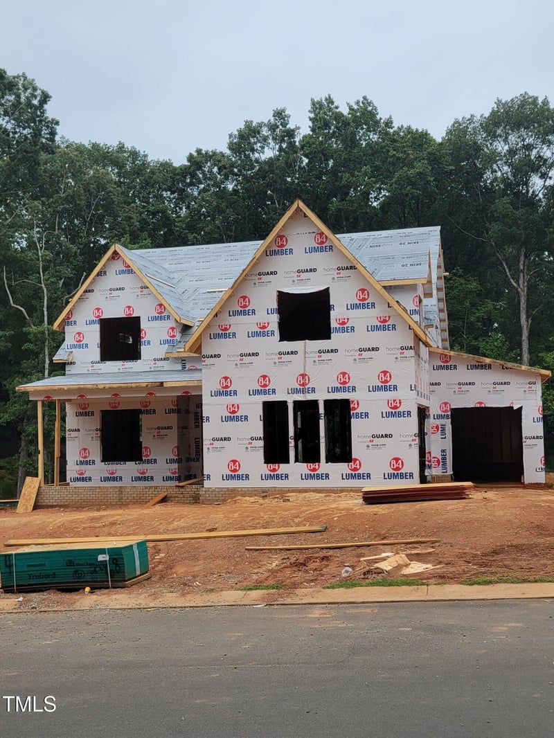 8717 Little Deer Ln, Raleigh, NC 27613