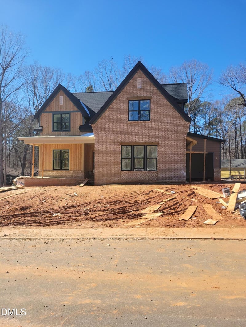 8717 Little Deer Ln, Raleigh, NC 27613
