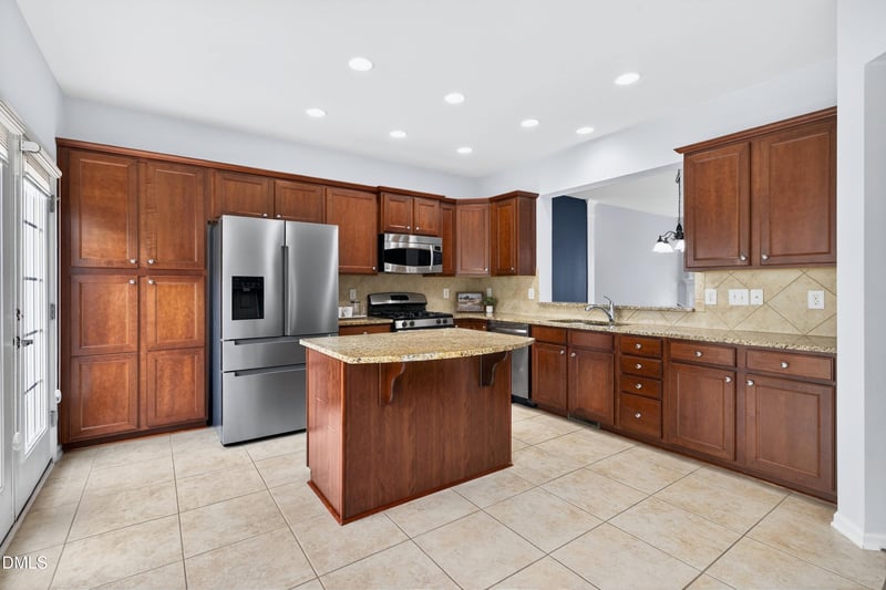 8718 Macedonia Lake Dr, Cary, NC 27518