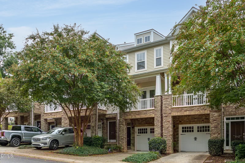 8719 Cypress Grove Rn, Raleigh, NC 27612