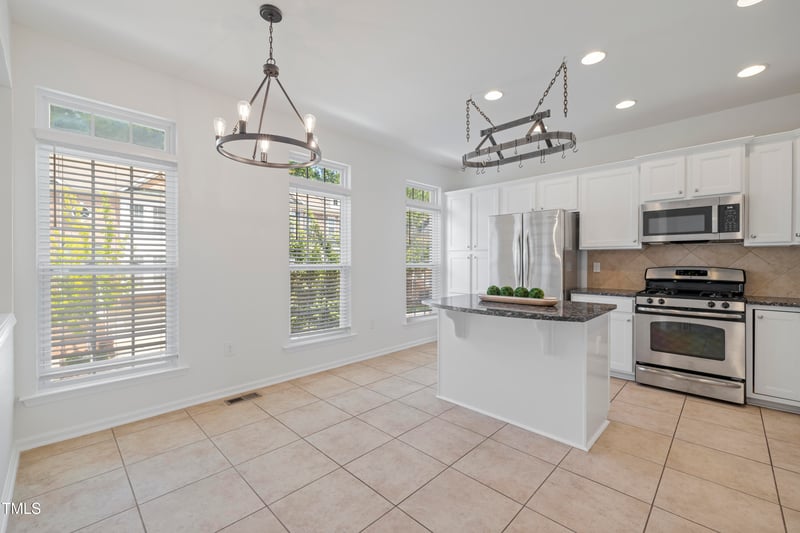 8720 Macedonia Lake Dr, Cary, NC 27518