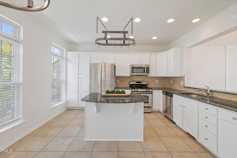 8720 Macedonia Lake Dr, Cary, NC 27518