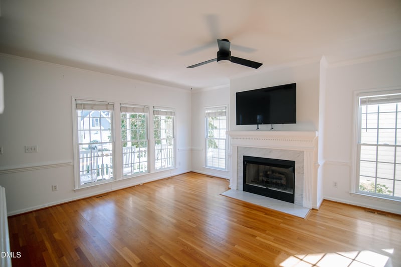 8720 Paddle Wheel Dr, Raleigh, NC 27615