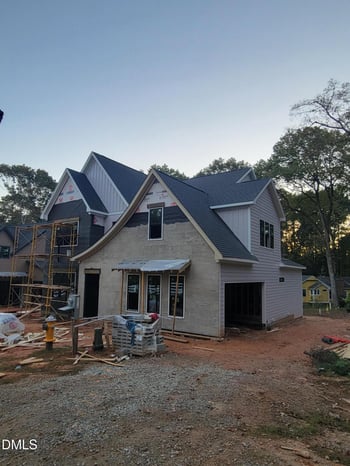 8721 Little Deer Ln, Raleigh, NC 27613