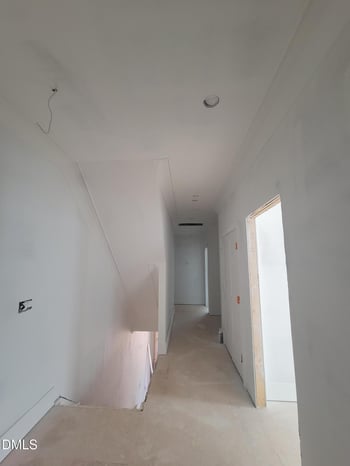 8721 Little Deer Ln, Raleigh, NC 27613