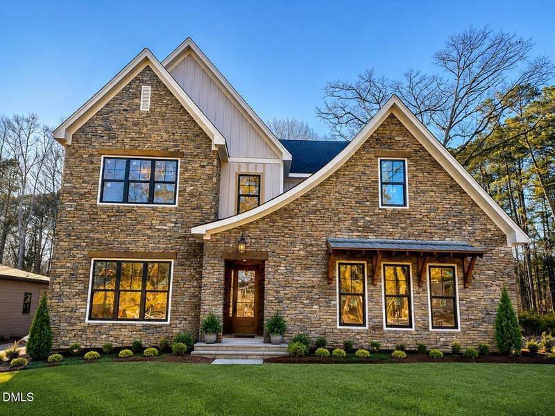 8721 Little Deer Ln, Raleigh, NC 27613