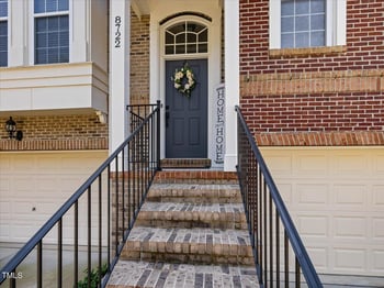 8722 Macedonia Lake Dr, Cary, NC 27518
