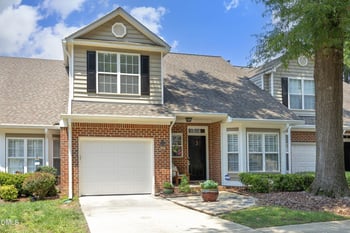 8725 Courage Ct, Raleigh, NC 27615
