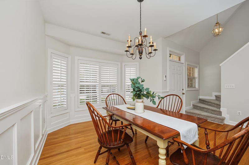 8725 Courage Ct, Raleigh, NC 27615