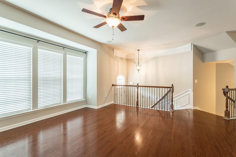 8725 Macedonia Lake Dr, Cary, NC 27518