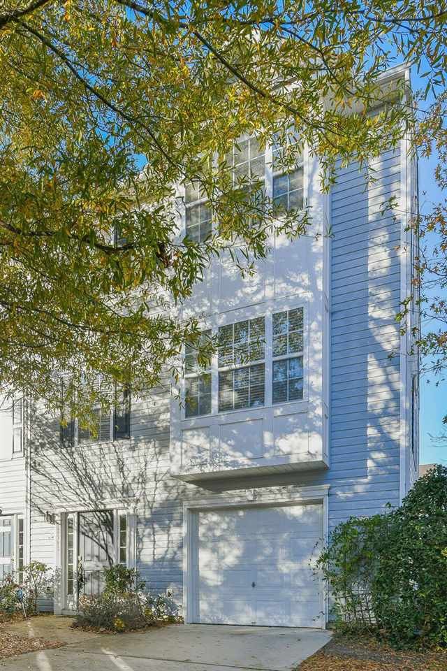 8725 Winding River Way, Raleigh, NC 27616