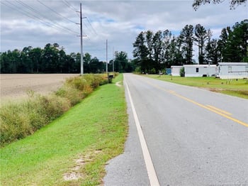 8726 Nc 27 Rd, Lillington, NC 27546