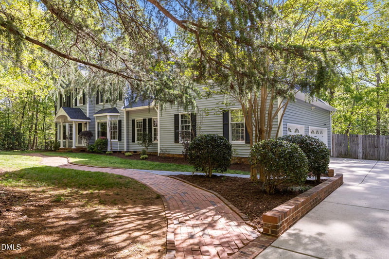 8728 Drew Ln, Chapel Hill, NC 27516
