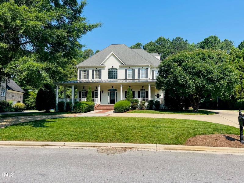 8729 Valentine Ct, Raleigh, NC 27613