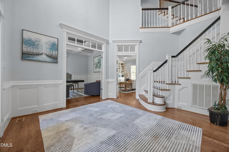 8729 Valentine Ct, Raleigh, NC 27615