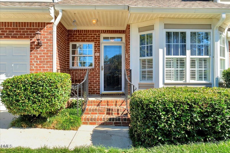 8730 Courage Ct, Raleigh, NC 27615