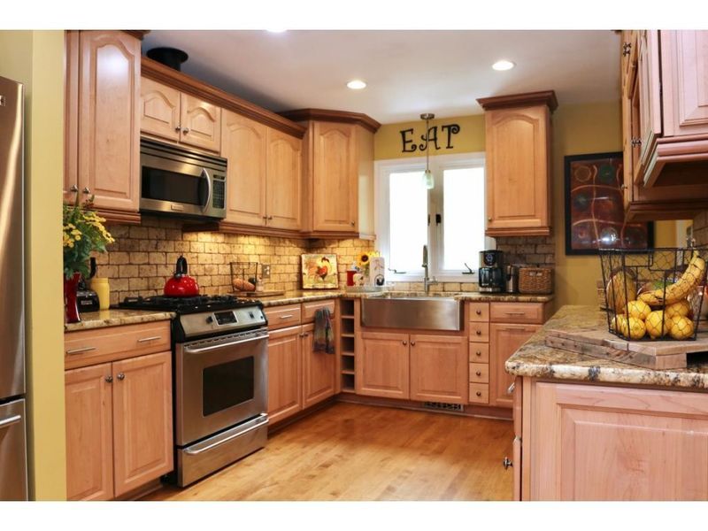 874 Cooks Mill Rd, Mebane, NC 27302
