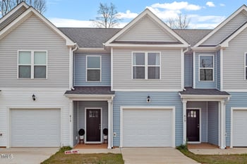 874 John St, Clayton, NC 27520