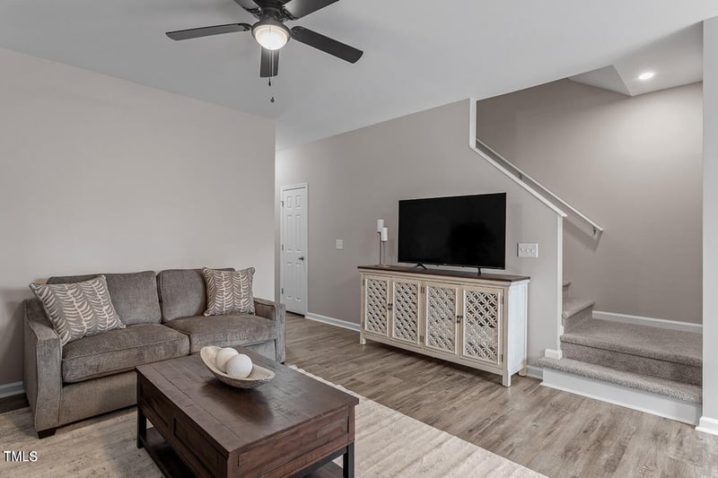 874 John St, Clayton, NC 27520