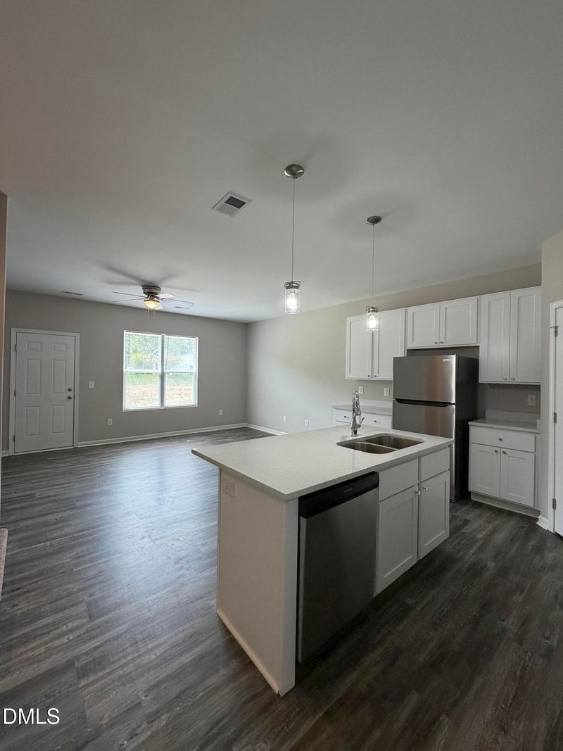 874 John St, Clayton, NC 27520