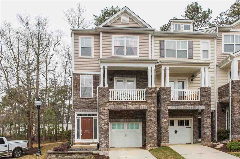 8740 Cypress Grove Rn, Raleigh, NC 27612