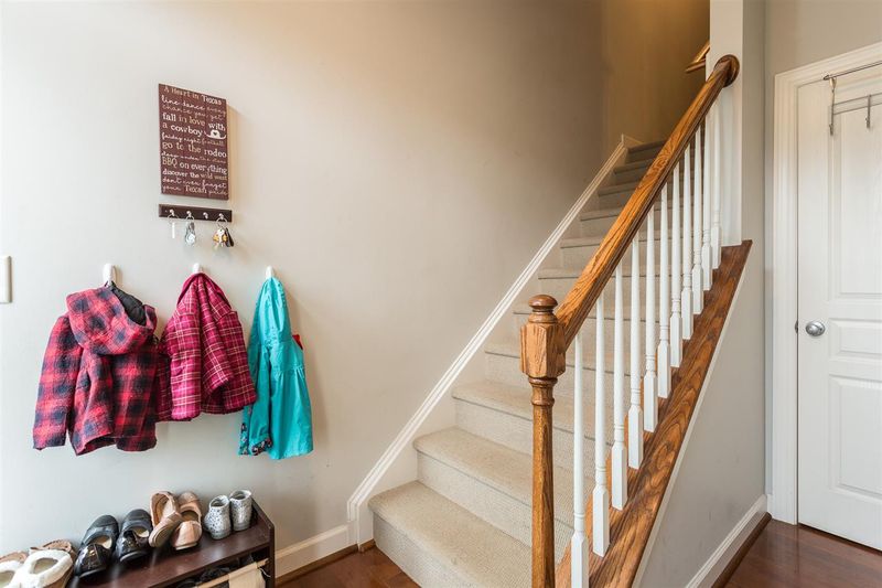 8740 Cypress Grove Rn, Raleigh, NC 27612