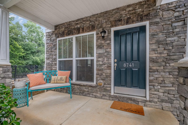 8741 Cypress Grv, Raleigh, NC 27612
