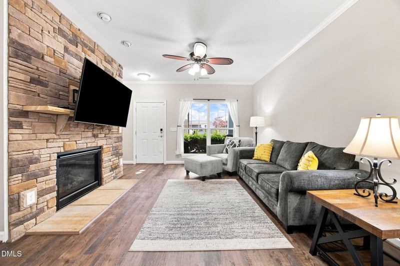 8743 Cypress Grove Rn, Raleigh, NC 27612
