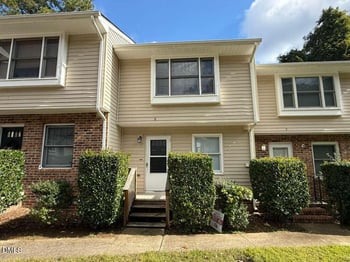 875 Martin Luther King Blvd #6, Chapel Hill, NC 27516