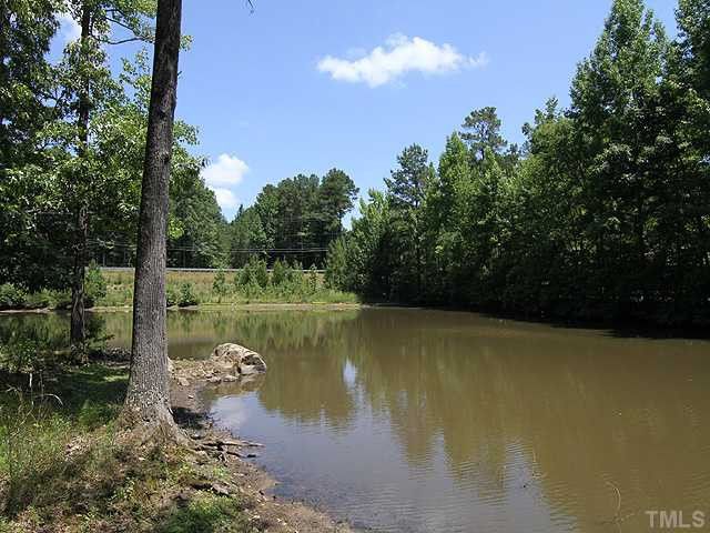 875 Weaver Dairy Rd, Chapel Hill, NC 27514