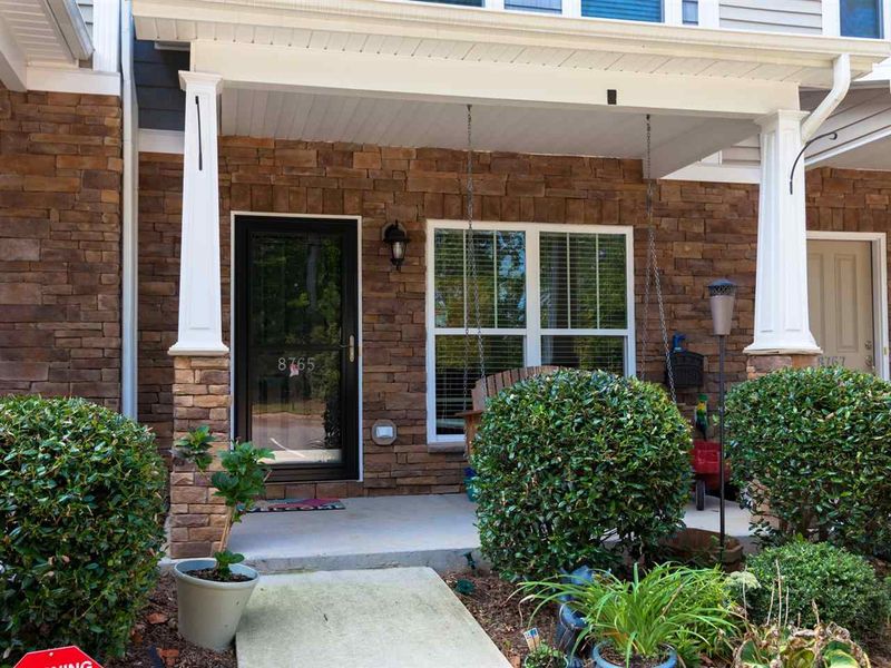 8765 Cypress Grove Rn, Raleigh, NC 27612