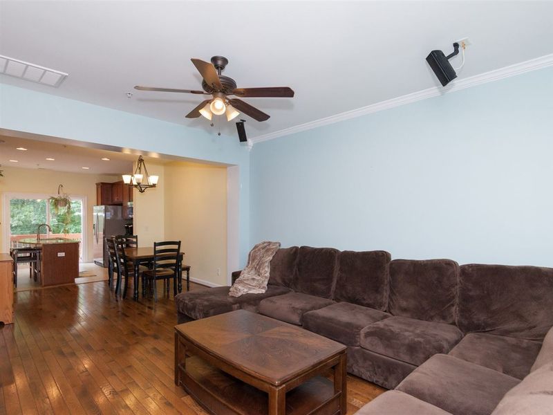 8765 Cypress Grove Rn, Raleigh, NC 27612