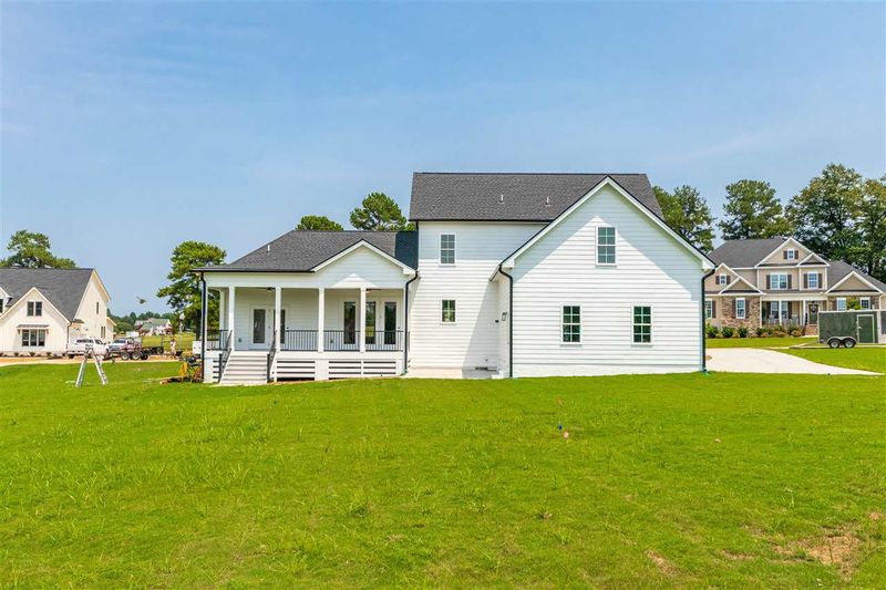 877 Marcellus Way, Clayton, NC 27527