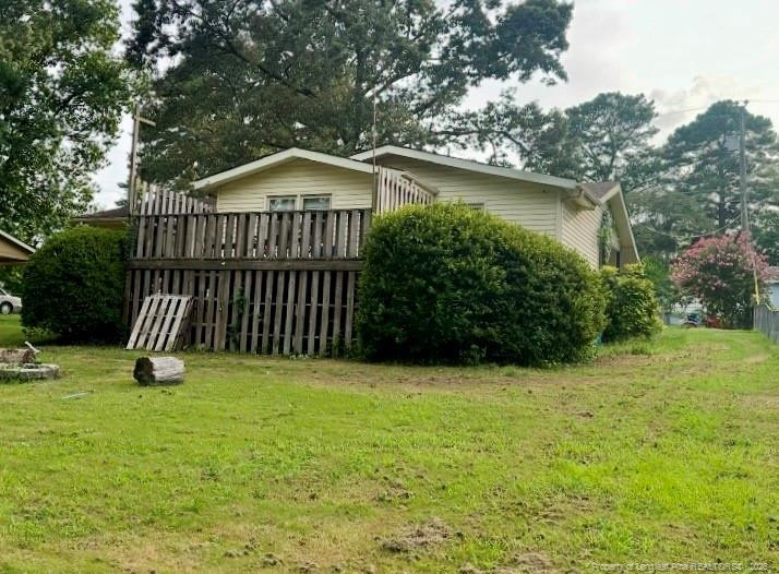 877 Stoneykirk Dr, Fayetteville, NC 28314