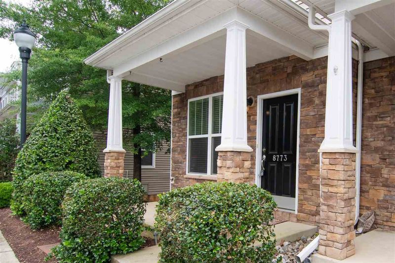 8773 Cypress Grove Rn, Raleigh, NC 27613