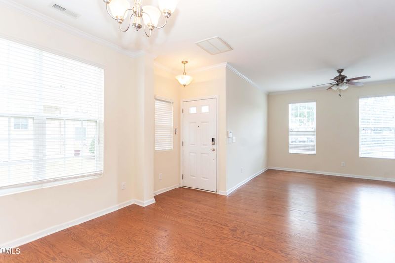 878 Cupola Dr, Raleigh, NC 27603