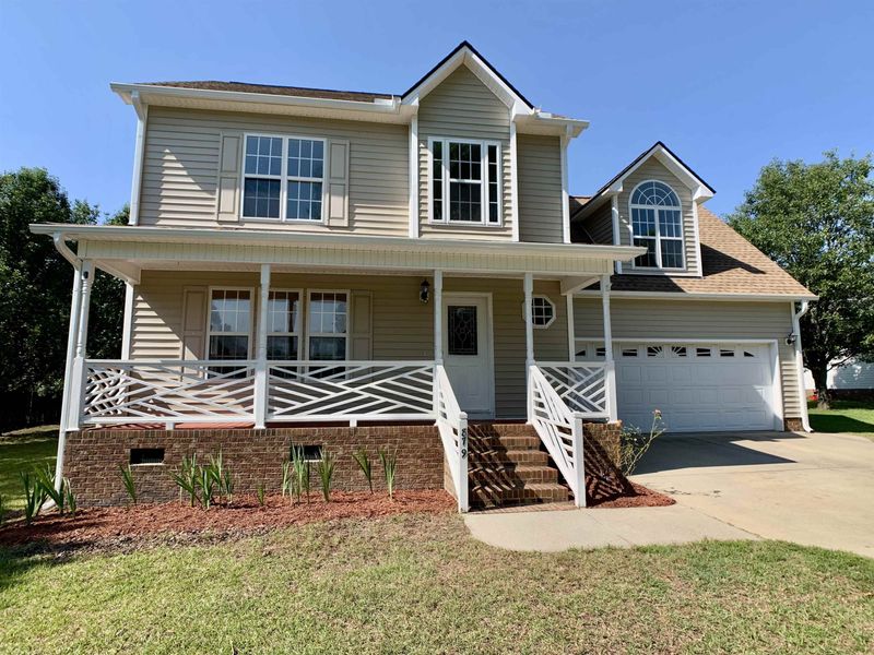 879 Sunrise Dr, Garner, NC 27529