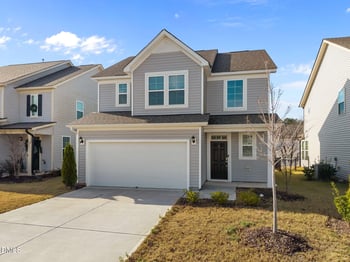 88 Antler Steel Dr, Clayton, NC 27527