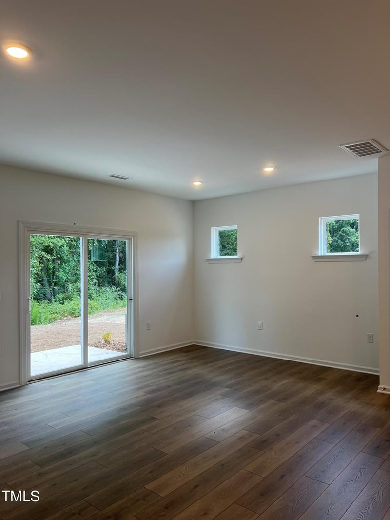 88 Charlie Cir, Angier, NC 27501