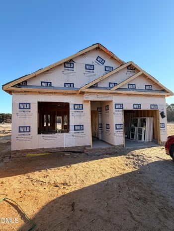 88 Coulter Ct, Selma, NC 27576