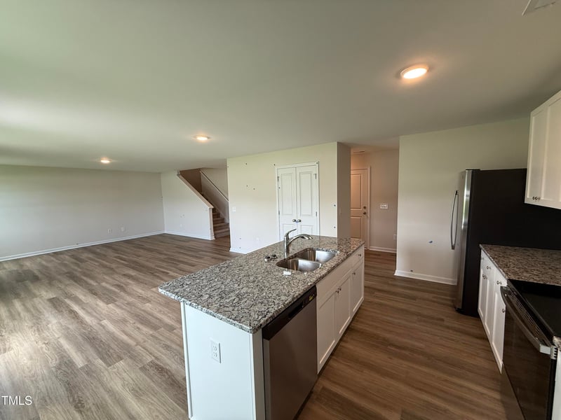 88 Emily Gardens Dr, Selma, NC 27576