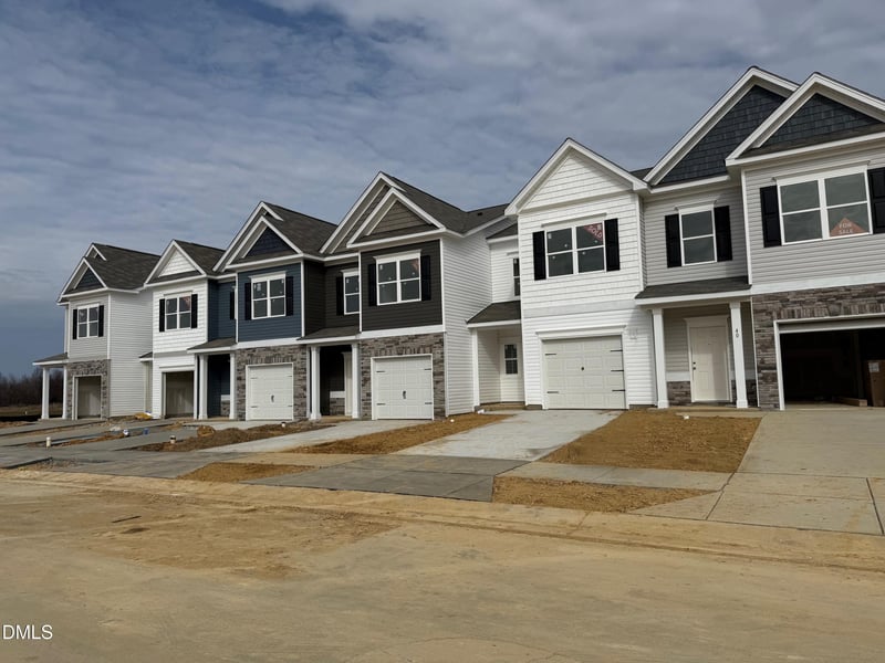 88 Floating Bridge Trl, Lillington, NC 27546