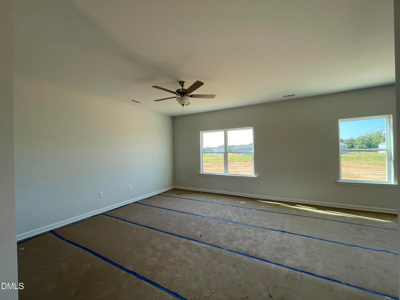 88 Freedom Heights Ln, Smithfield, NC 27577